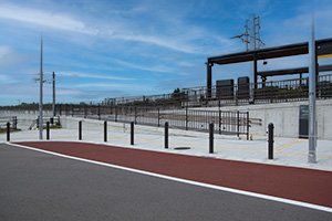 写真：停留場【飛山城跡】のスロープ